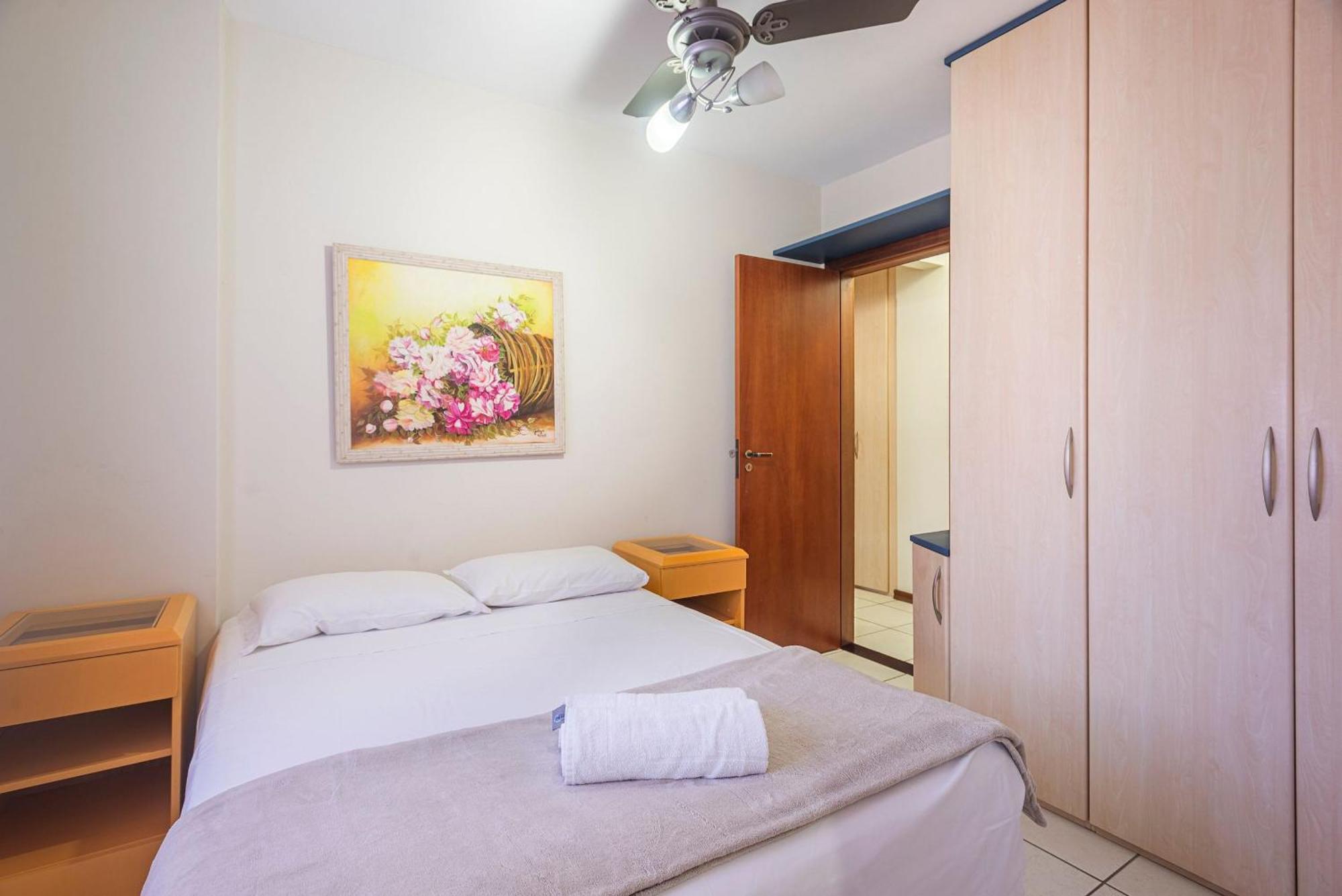 Casa de férias Gdgt181 - Localizacao Perfeita! 3q+3wc+2 Vagas