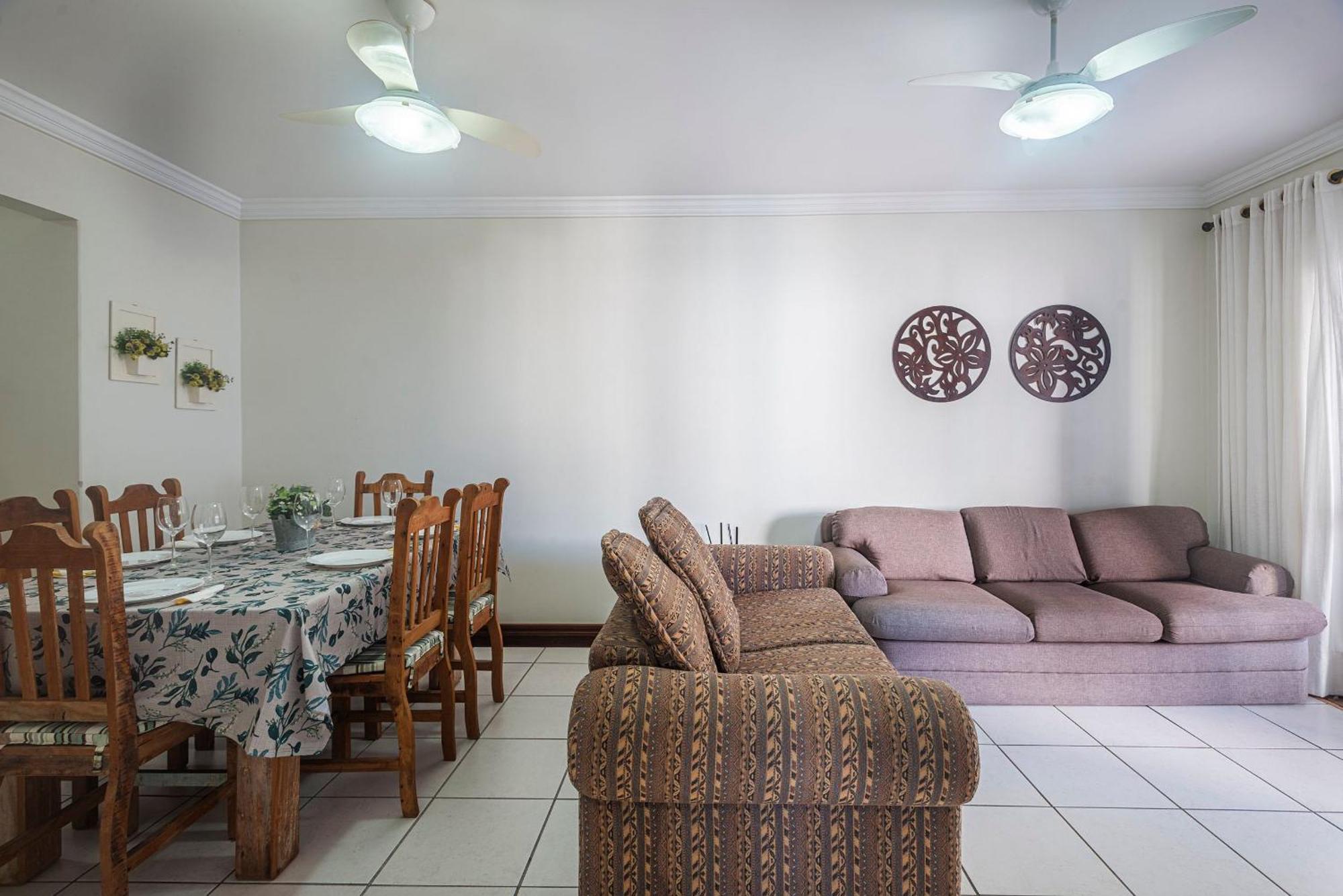 Casa de férias Gdgt181 - Localizacao Perfeita! 3q+3wc+2 Vagas *